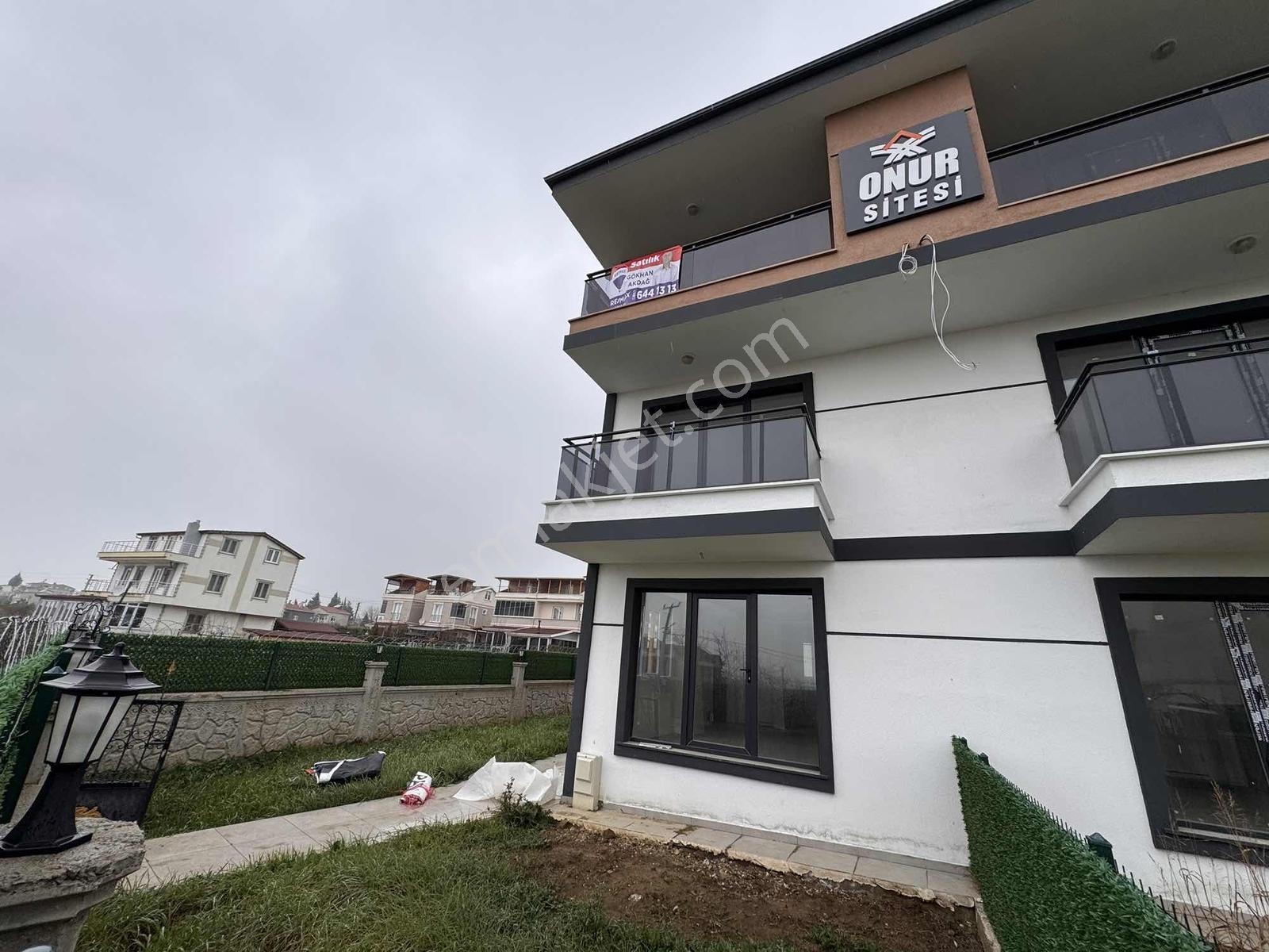 Re/max Kıyı Dan Satılık 4+1 İskanlı Sağlık Ocağının Arkasında - Görsel 3