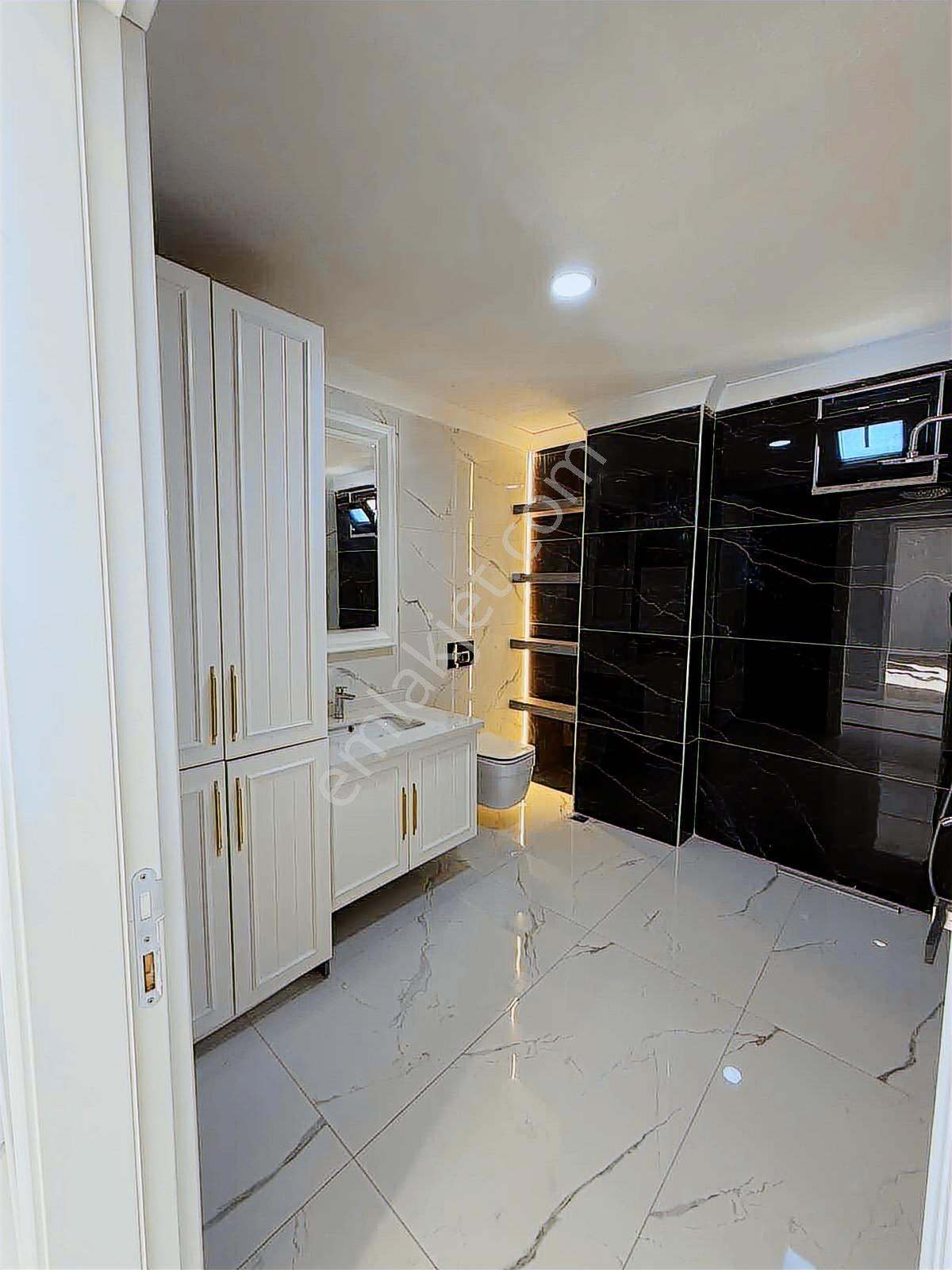 Re/max Kıyı Dan Satılık 7+2 Havuzlu Müstakil Emsalsiz Özel Villa - Görsel 41