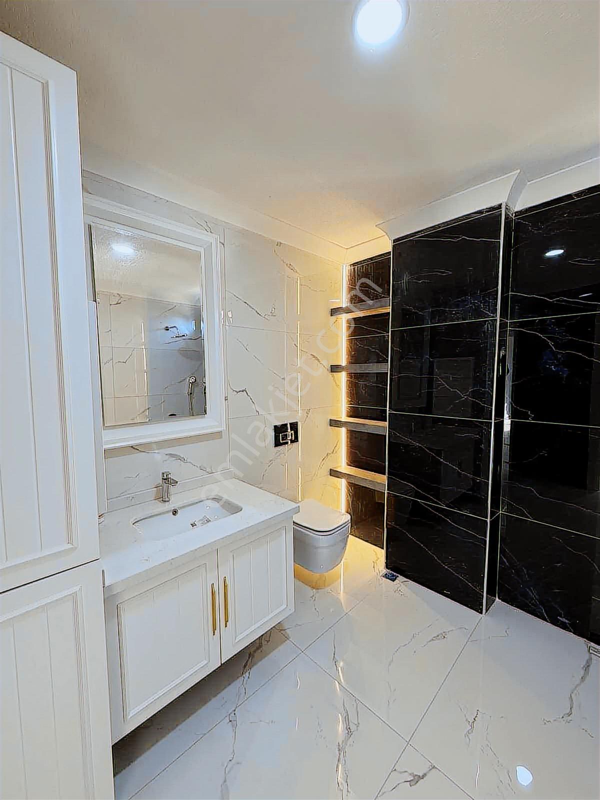 Re/max Kıyı Dan Satılık 7+2 Havuzlu Müstakil Emsalsiz Özel Villa - Görsel 45