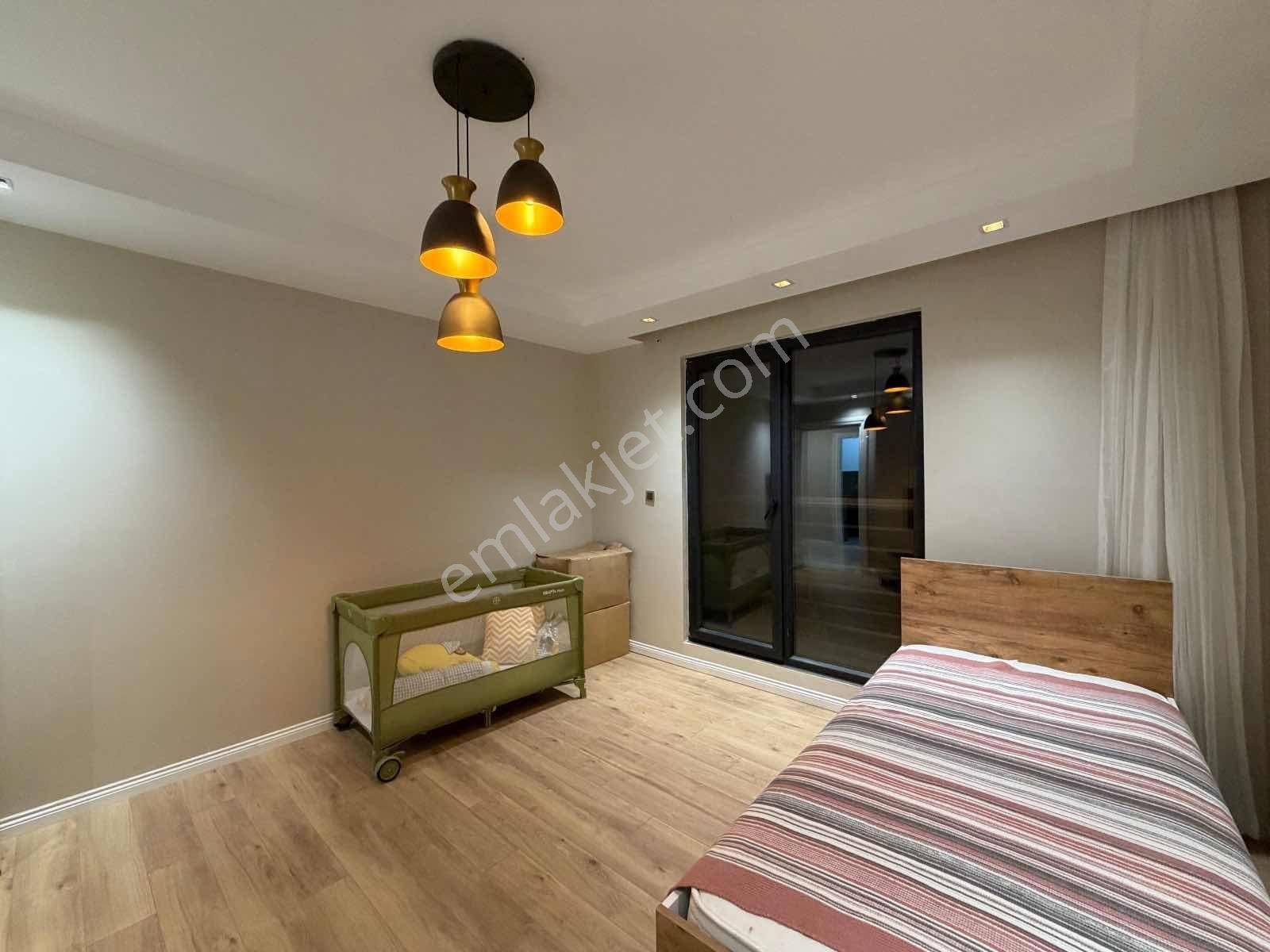 Re/max Kıyı Dan 5+1 Özel Yapım Acık Teraslı Lebi Derya Müstakil - Görsel 39