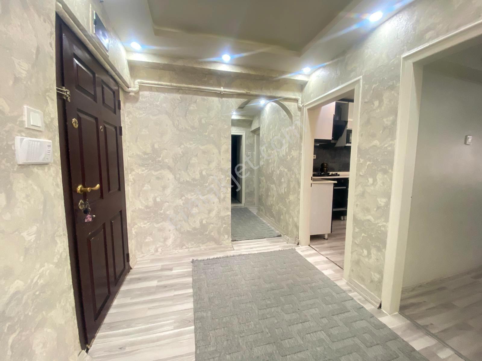 Uzman Emlak'dan 19 Mayıs Caddesinde Kot '1 ( Altında Daire Var) Full Yapılı 3+1 Daire - Görsel 25