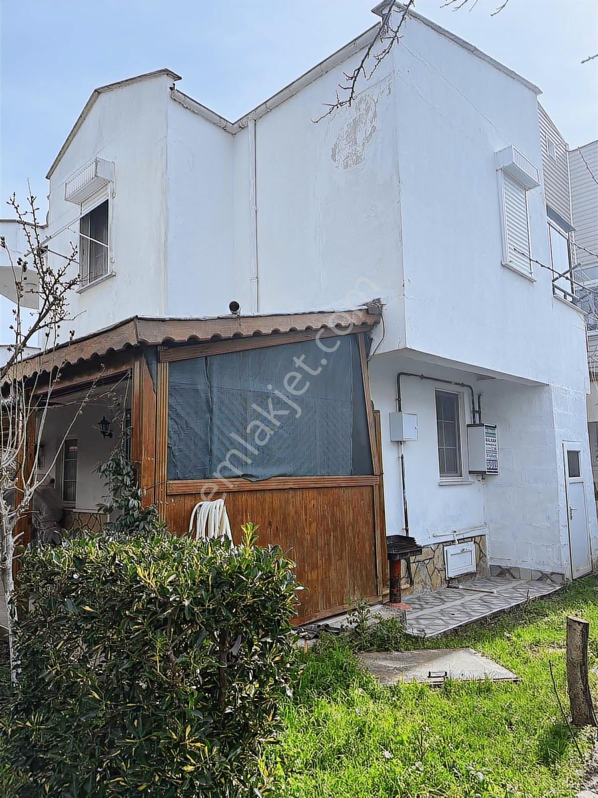 Remax Kıyıdan Yeniçiftlik Sahilde Satılık Villa - Görsel 11