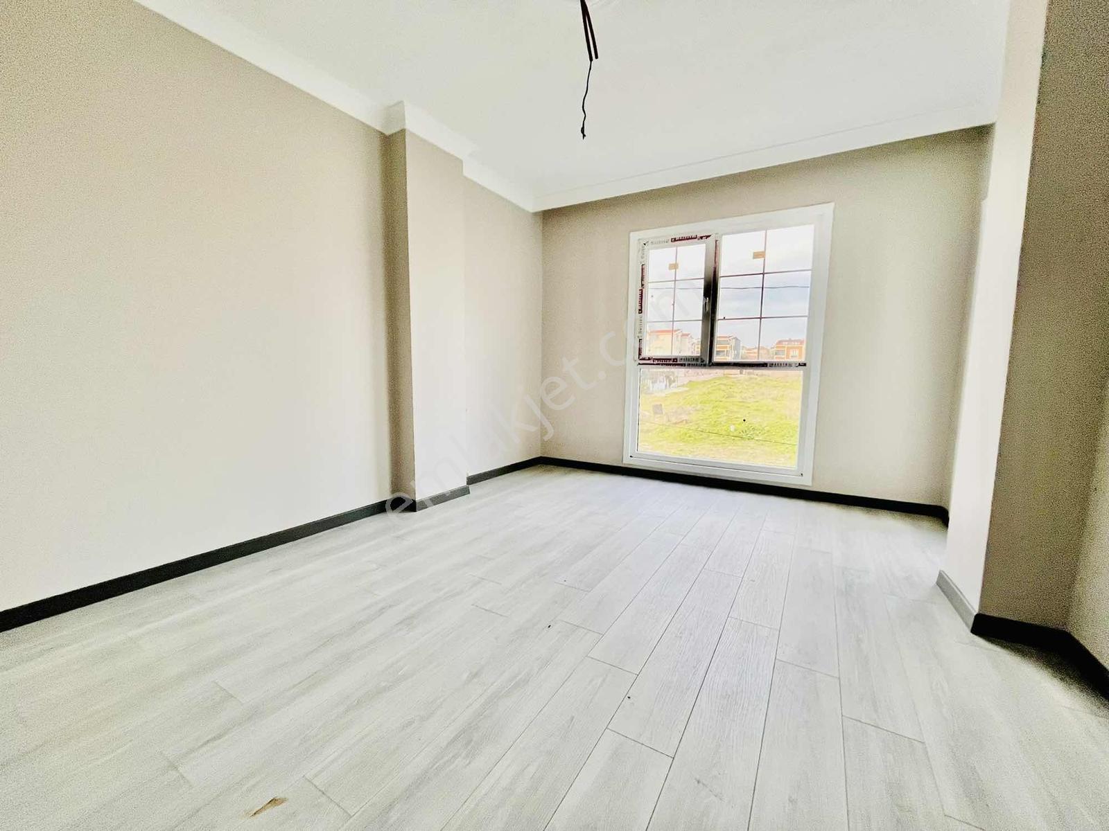 Re/max Kıyı Dan Satılık 4+1 Açık Otoparklı İskanlı Villa - Görsel 16