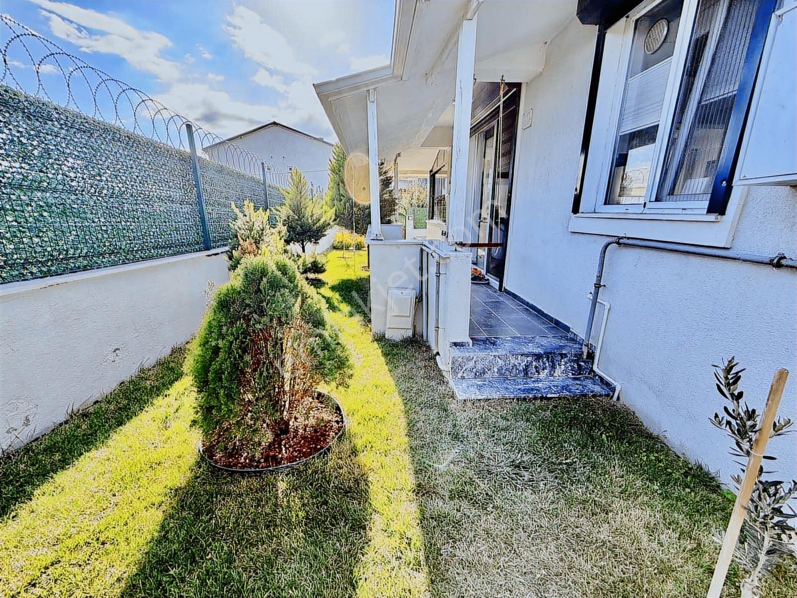 Re/max Kıyı Satılık Havuzlu Deniz Manzaralı Kış Bahçeli Villa - Görsel 5