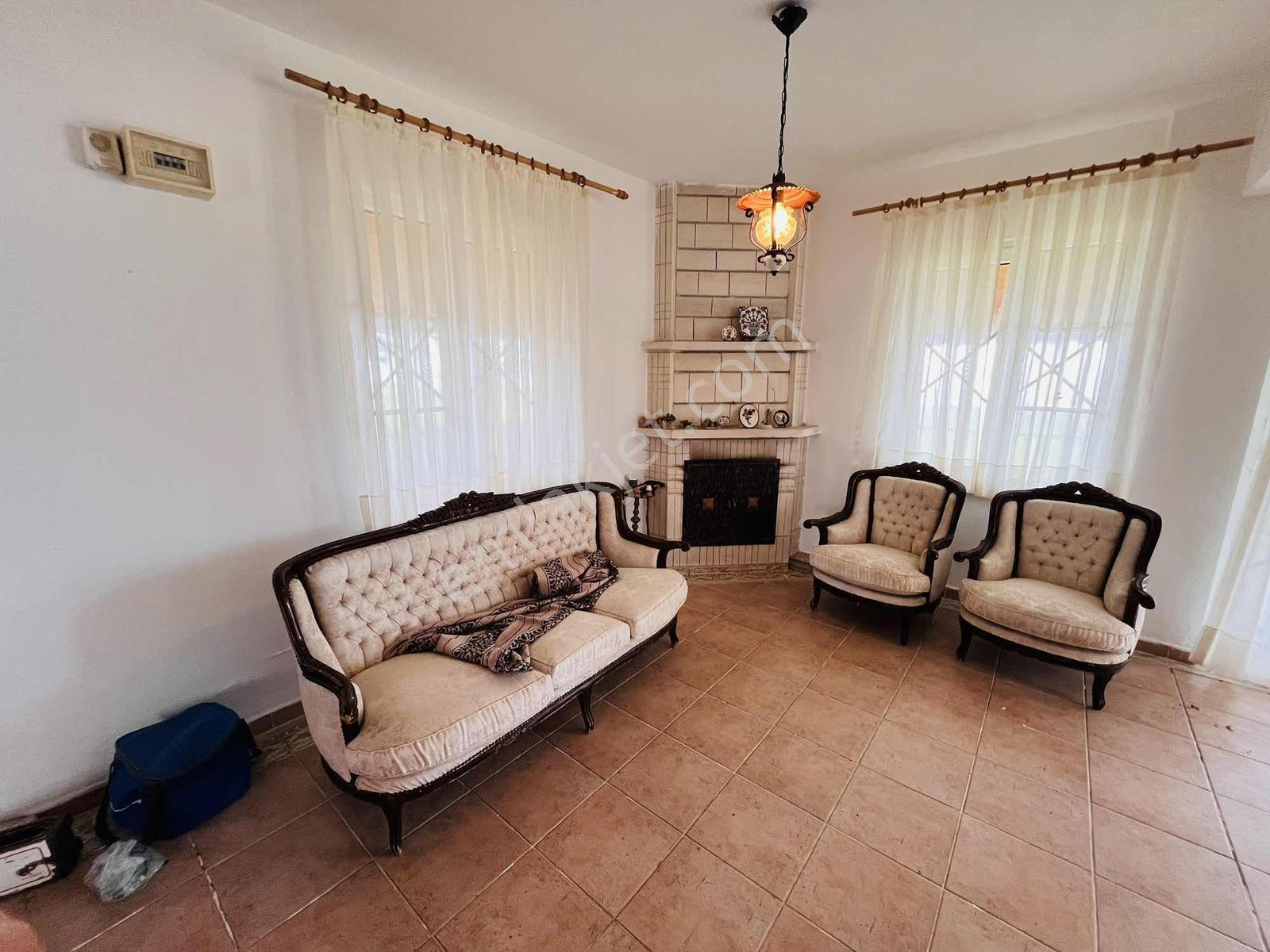Re/max Kıyı Dan Denize Sıfır Adalar Manzaralı Müstakil Villa - Görsel 13
