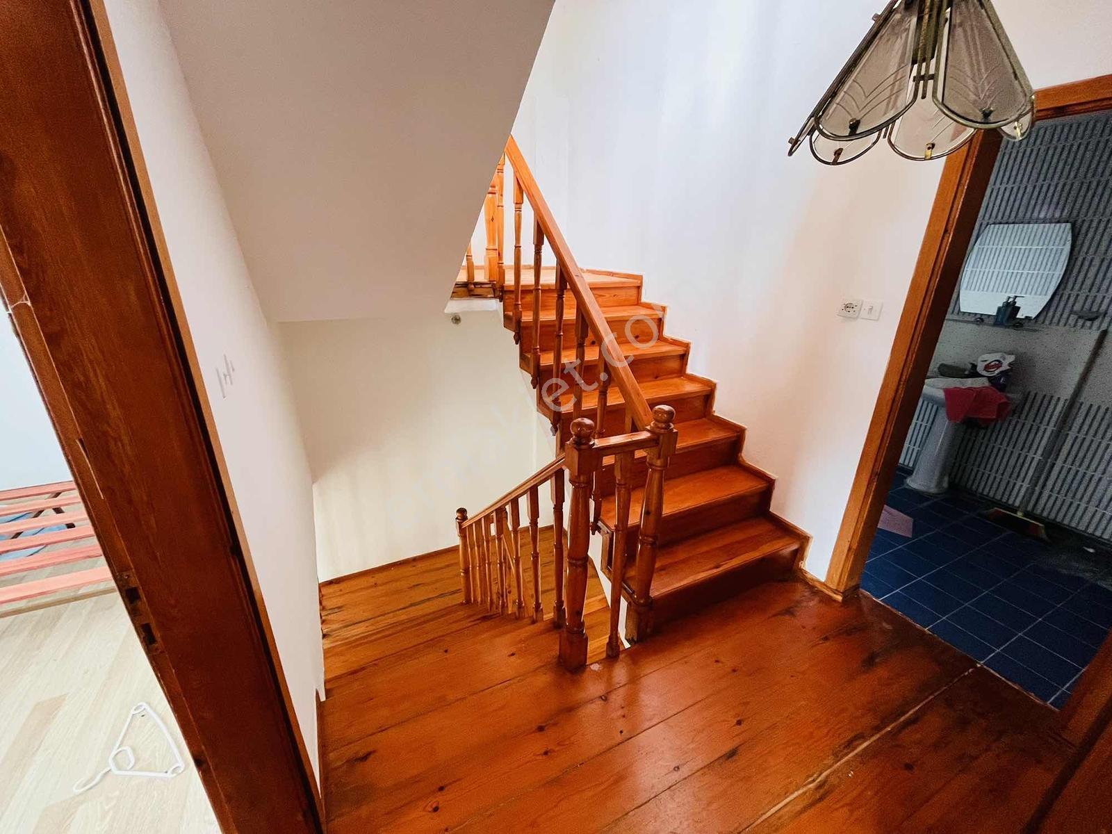 Re/max Kıyı Dan Denize Sıfır Adalar Manzaralı Müstakil Villa - Görsel 18