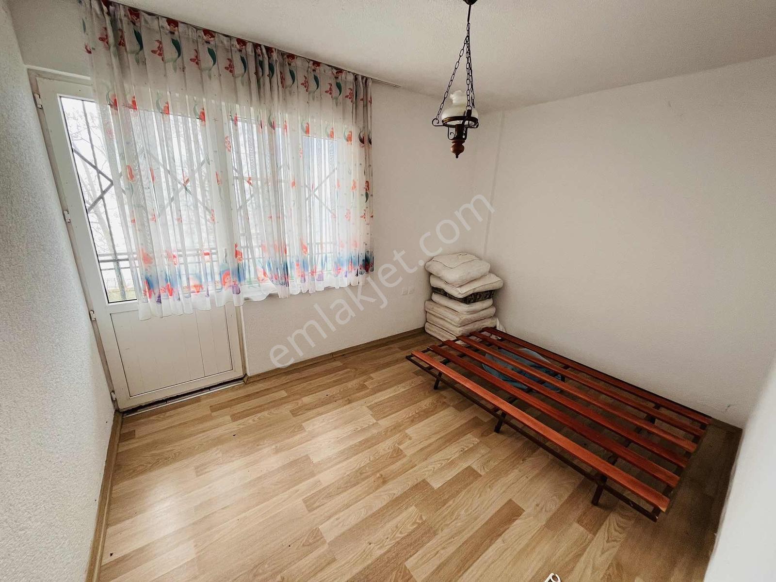 Re/max Kıyı Dan Denize Sıfır Adalar Manzaralı Müstakil Villa - Görsel 11