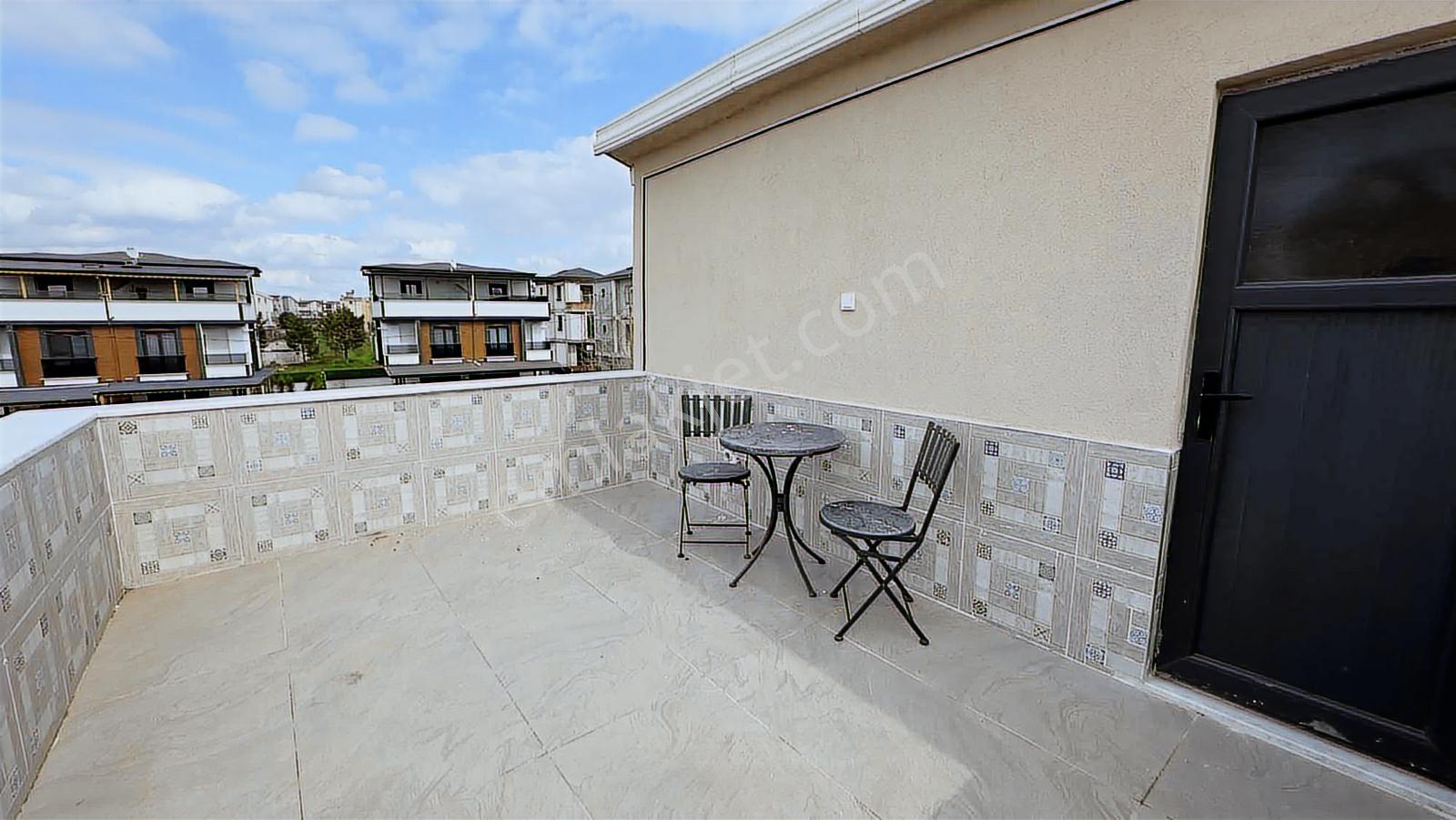 Re/max Kıyıdan Tam Müstakil Yeni Tripleks Villa - Görsel 34