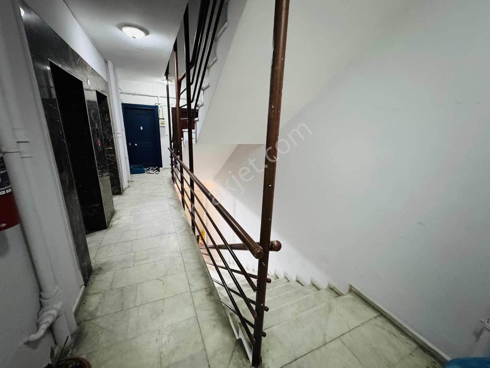 Re/max Kıyı Dan Trend Arena Avm Nin Yanında Satılık 3+1 Daire - Görsel 14