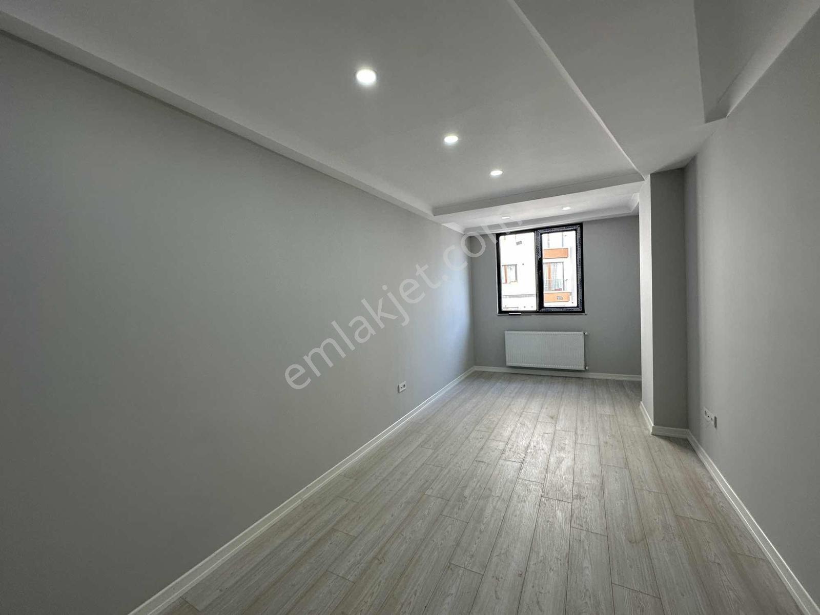 Çarşı Metroya 2 Dk Kalite Ve Zerafetin Birl. Dublex Daire 4+2