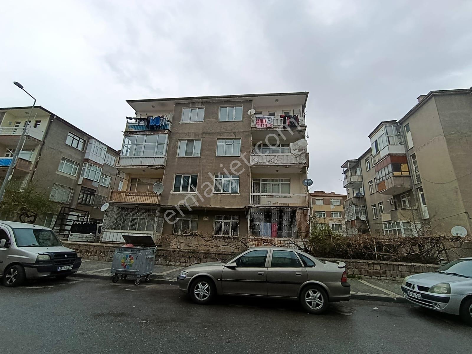 Fevziçakmak Mah.içi Yapılı Krediye Uygun Kombili 3+1 - Görsel 27