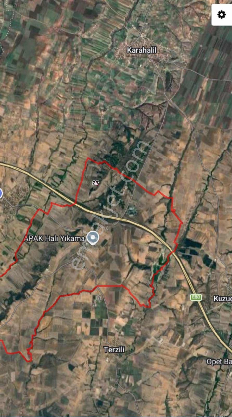 Karahalil Beldesine Yakın Mera'ya Cephe 5300m2 Satılık Tarla - Görsel 3