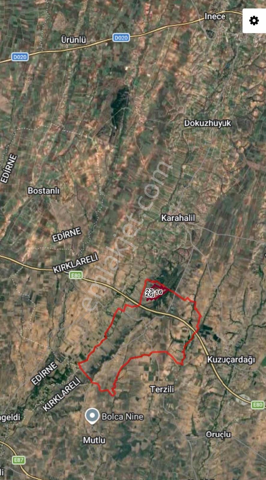 Karahalil Beldesine Yakın Mera'ya Cephe 5300m2 Satılık Tarla - Görsel 4