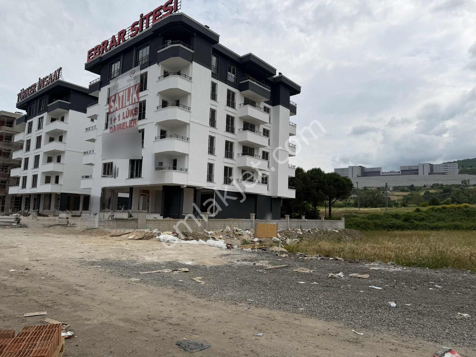 Yağmur Emlaktan Şehir Hastanesi Altı Fırsat 1+1 Daireler - Görsel 20