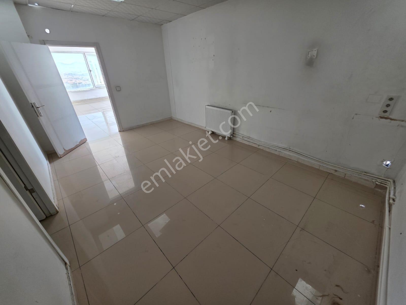 Kızılcaham. Cd.üzerinde Çok Amaçlı Kullanıma Uygun 320 M2 Dükkan - Görsel 13