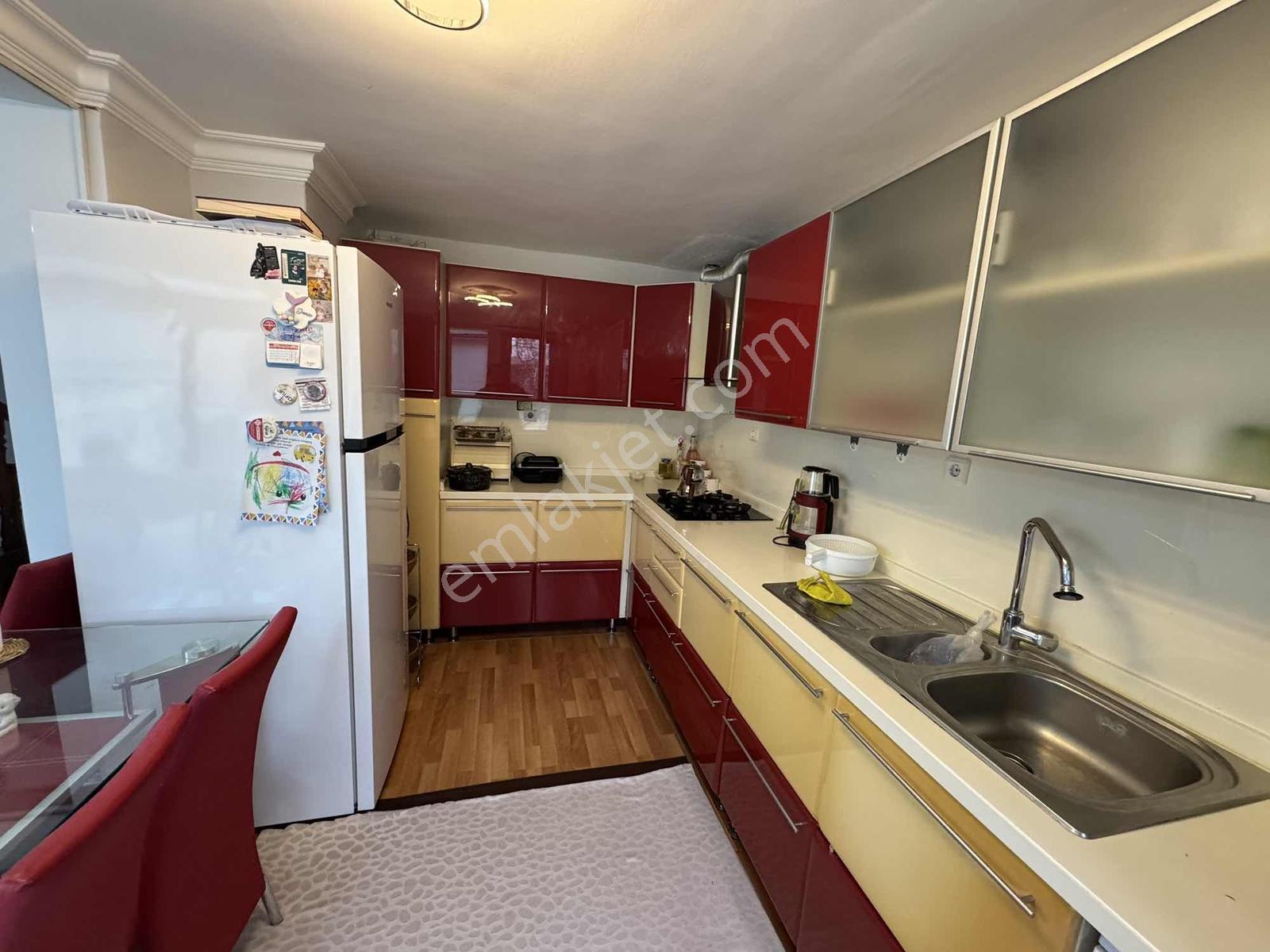 Sağlam Emlaktan Bayındır Villalarında Satılık Lüks Villa - Görsel 31