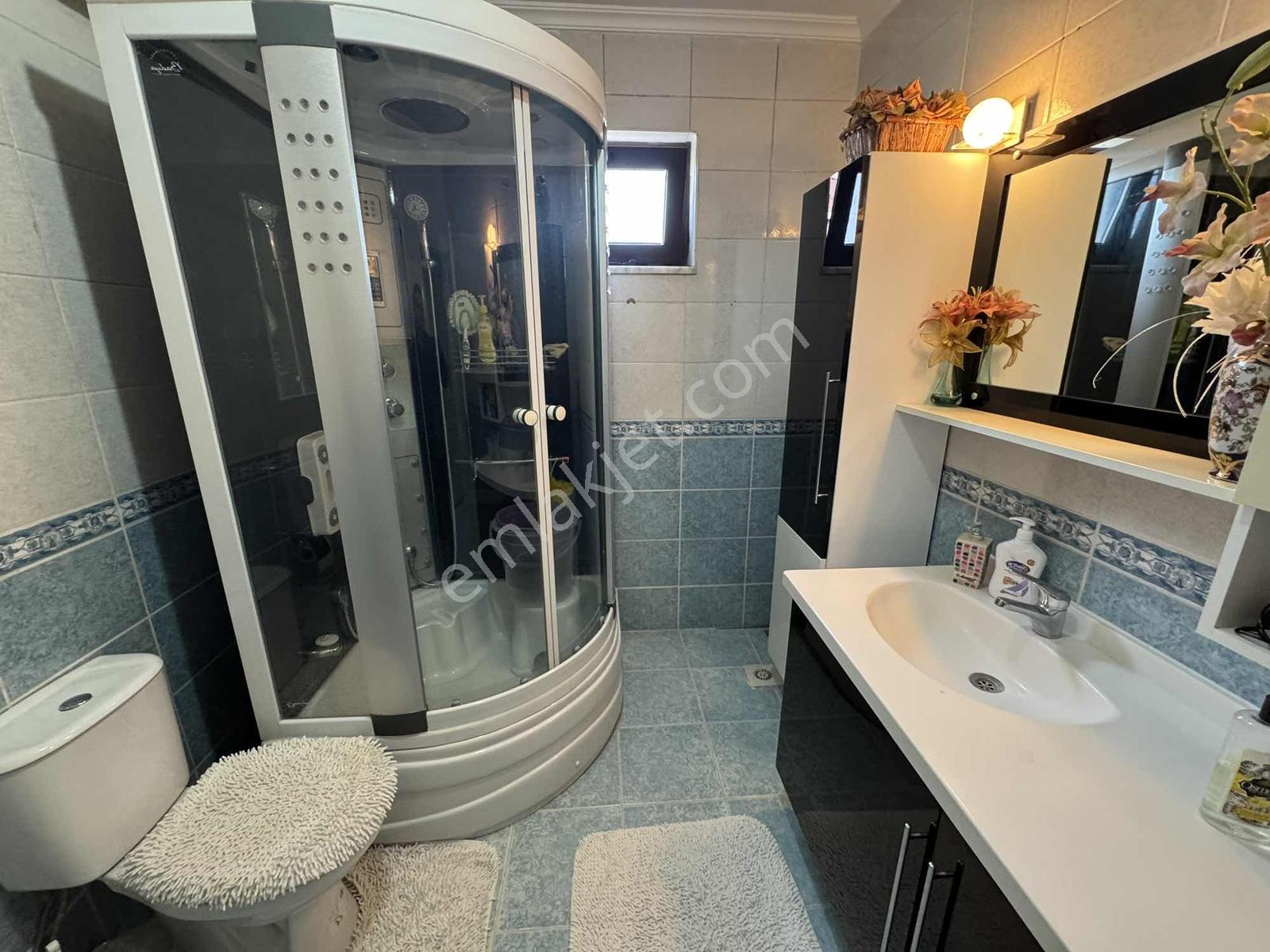 Sağlam Emlaktan Bayındır Villalarında Satılık Lüks Villa - Görsel 25