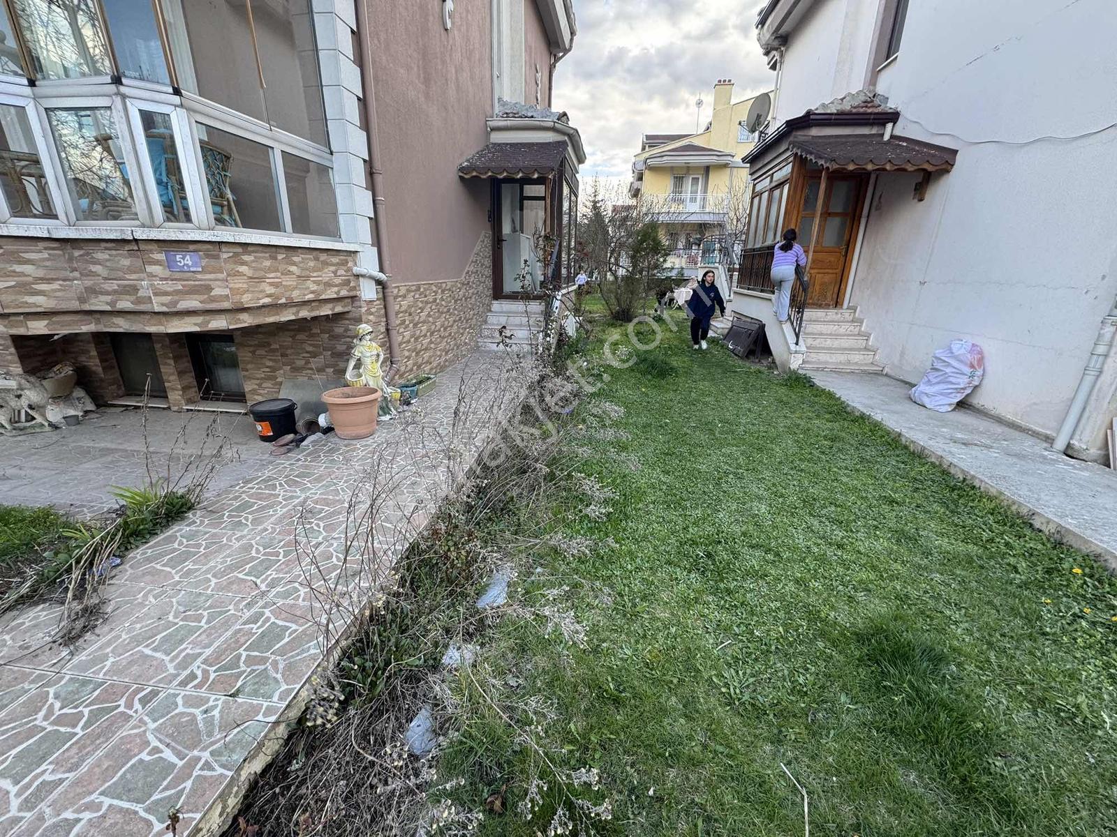 Sağlam Emlaktan Bayındır Villalarında Satılık Lüks Villa - Görsel 5