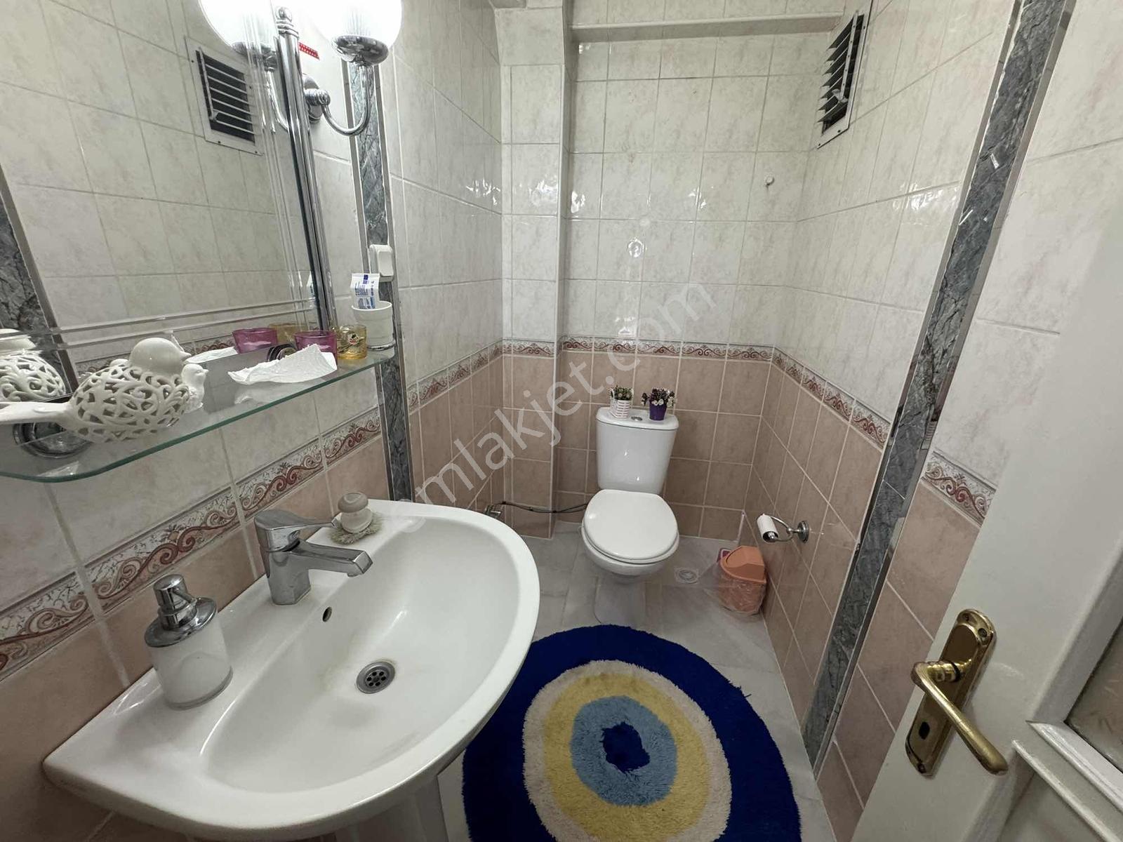 Sağlam Emlaktan Bayındır Villalarında Satılık Lüks Villa - Görsel 18