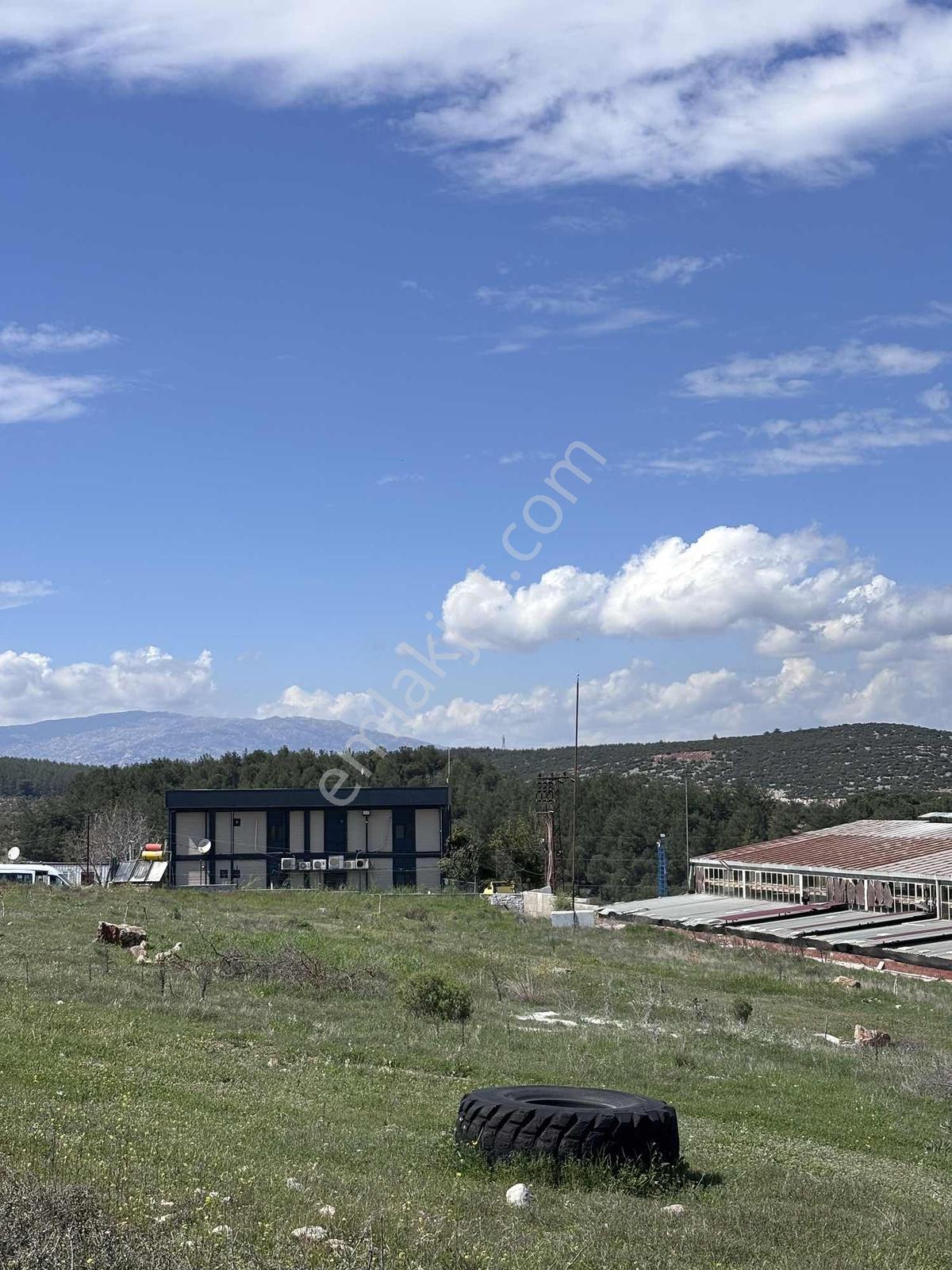 Ticari Konumda Satılık 7.548 M2 Tarla Muğla Yatağan - Görsel 15
