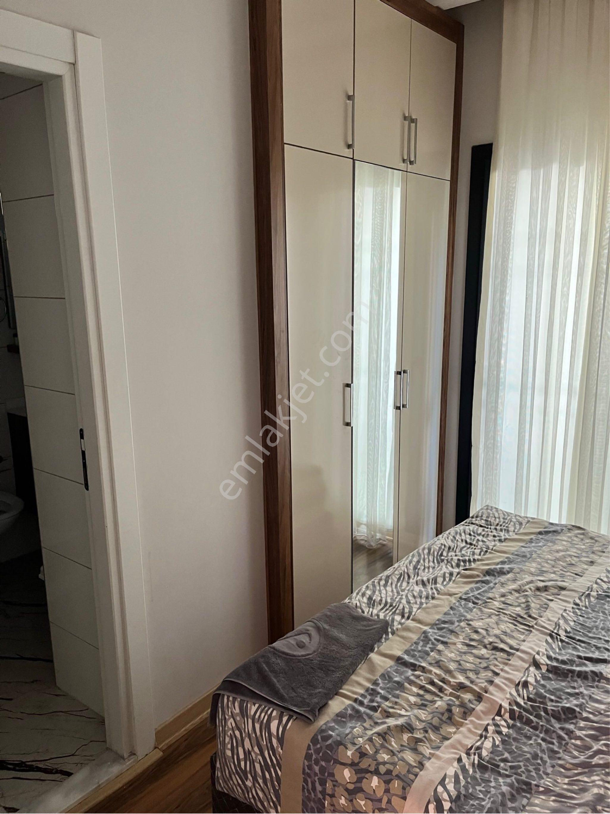 Güzelyalı’da Bahçeli 1+1 Lüks Eşyalı Kiralık Daire - Görsel 18