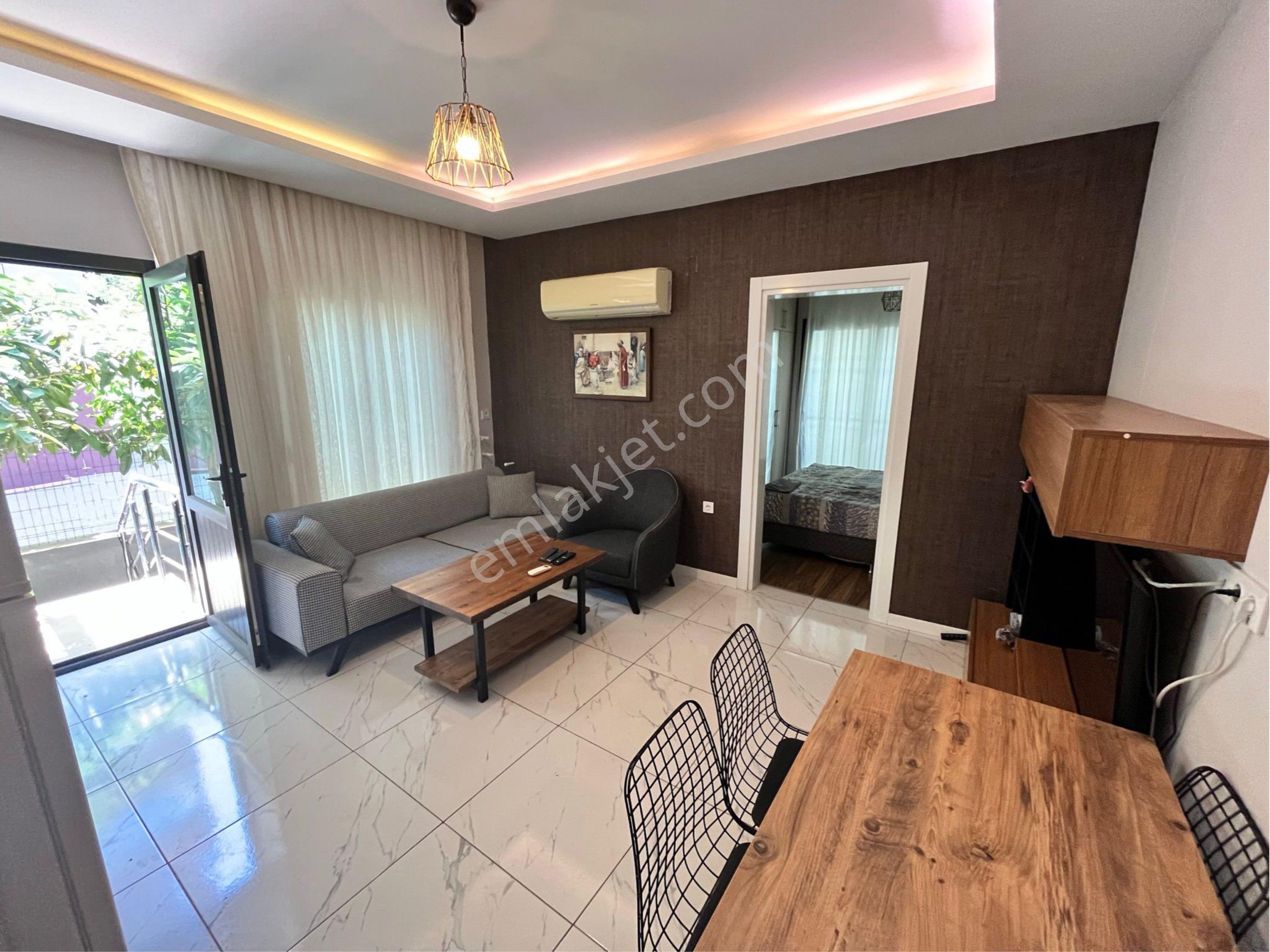 Güzelyalı’da Bahçeli 1+1 Lüks Eşyalı Kiralık Daire - Görsel 27