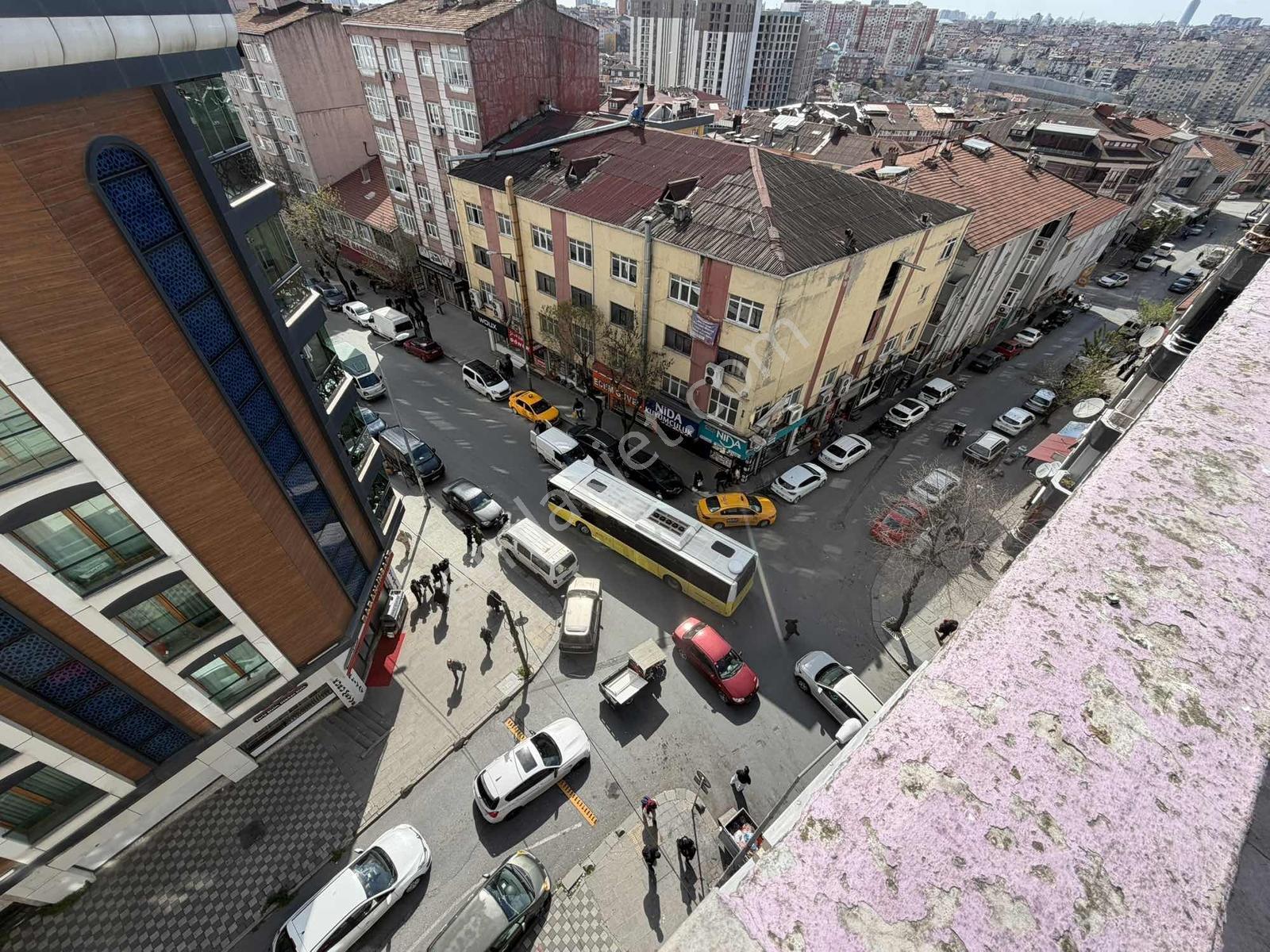 Aşkın Gayrimenkulden Karlıtepede Ana Caddede Güneş Alan Daire - Görsel 20