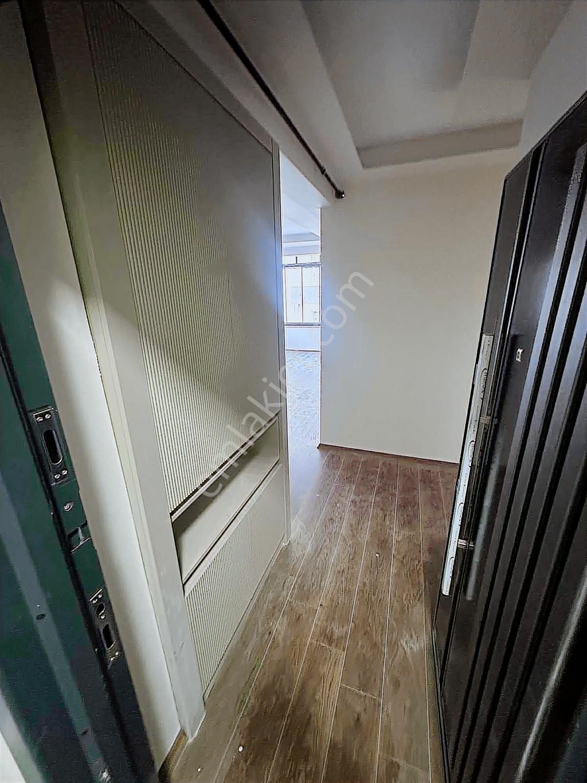 Palm City'den Çeşmeli'de Kiralık Geniş 2+1 Daire - Görsel 2