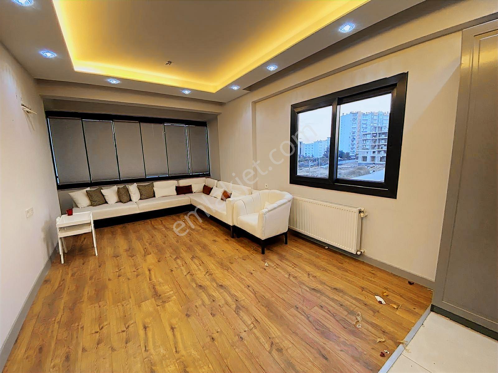 Palm City'den Yaşar Doğuda D.gazlı Kiralık 2+1 Daire - Görsel 2