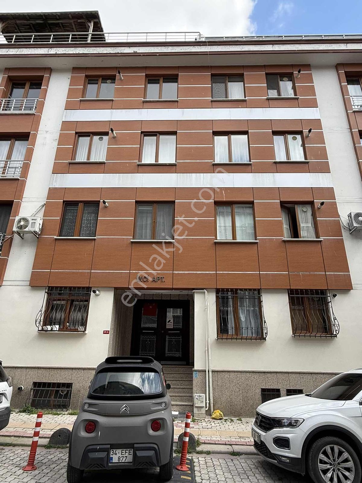 Bakırköy Merkezi Konumda Satılık 4+1 Dubleks Daire - Görsel 18