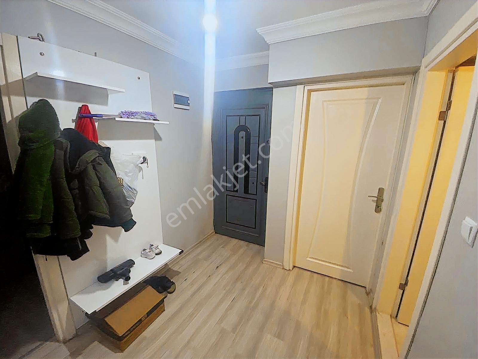 İnönü Cadde Üzeri 3+1 110 M2 Lüx Doğalgazlı Bahçeli Fırsat Daire - Görsel 16