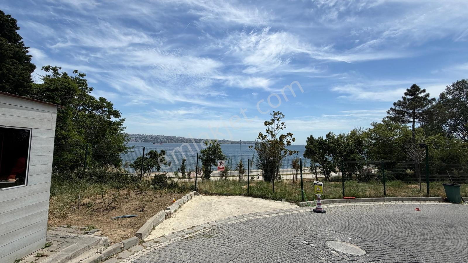 Rose Marine Yalıda Bahçe Katı Denize Karşı 3+1 Kiralık Lüx Daire