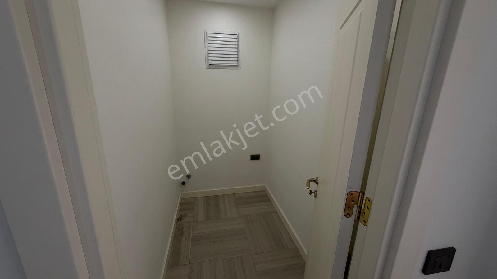 Rose Marine Yalıda Bahçe Katı Denize Karşı 3+1 Kiralık Lüx Daire - Görsel 24