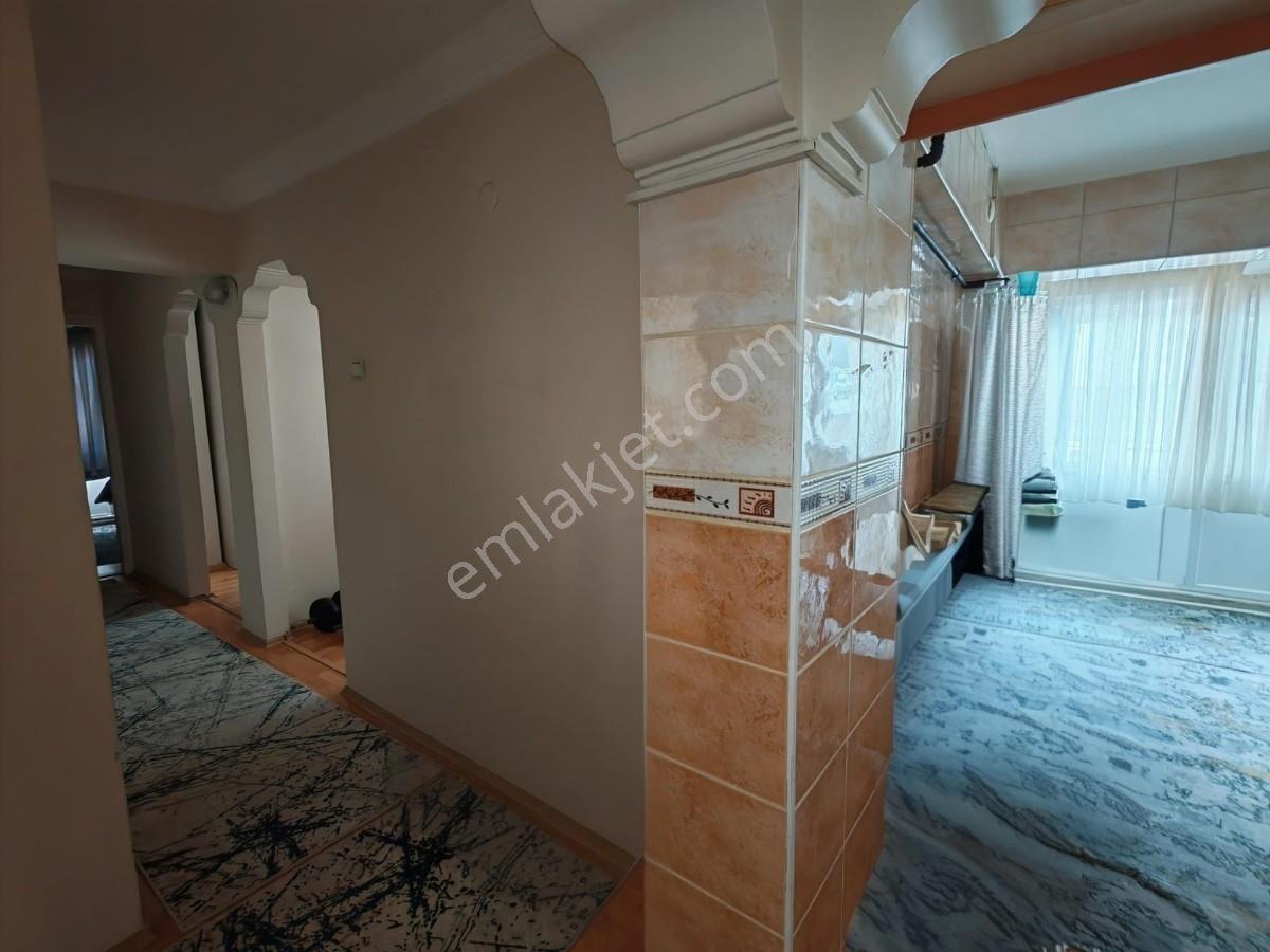 Bayraklı Manavkuyuda Doğalgazlı 3+1 Kiralık Daire - Görsel 8