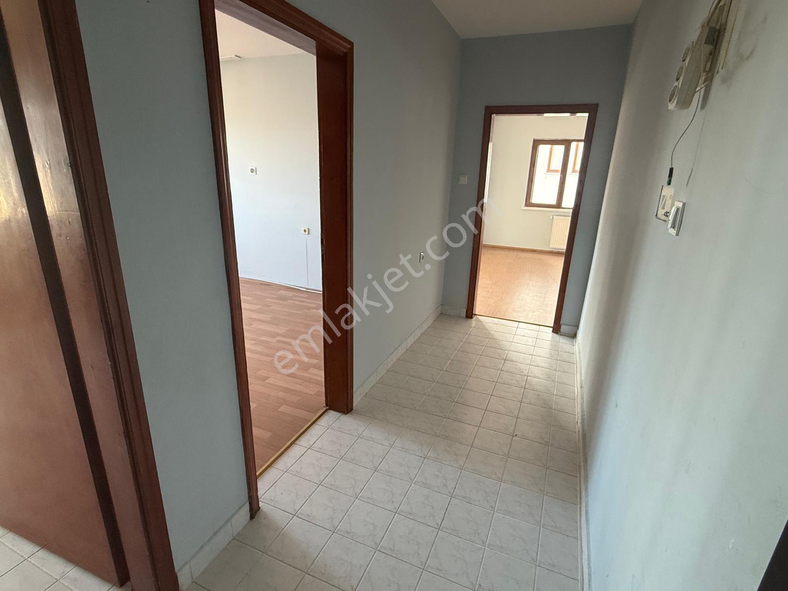 Trabzon Akçaabat Dürbinar Mahallesinde Memura Kiralık Daire - Görsel 19