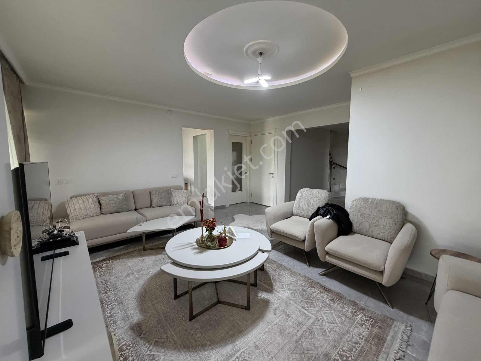 Buca Karacaagac'ta 1375 M2arsa İcinde 4+1 Havuzlu Lüx Villa - Görsel 11