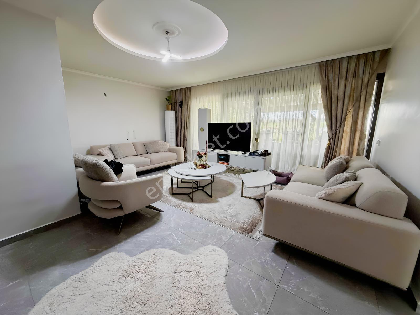 Buca Karacaagac'ta 1375 M2arsa İcinde 4+1 Havuzlu Lüx Villa - Görsel 16