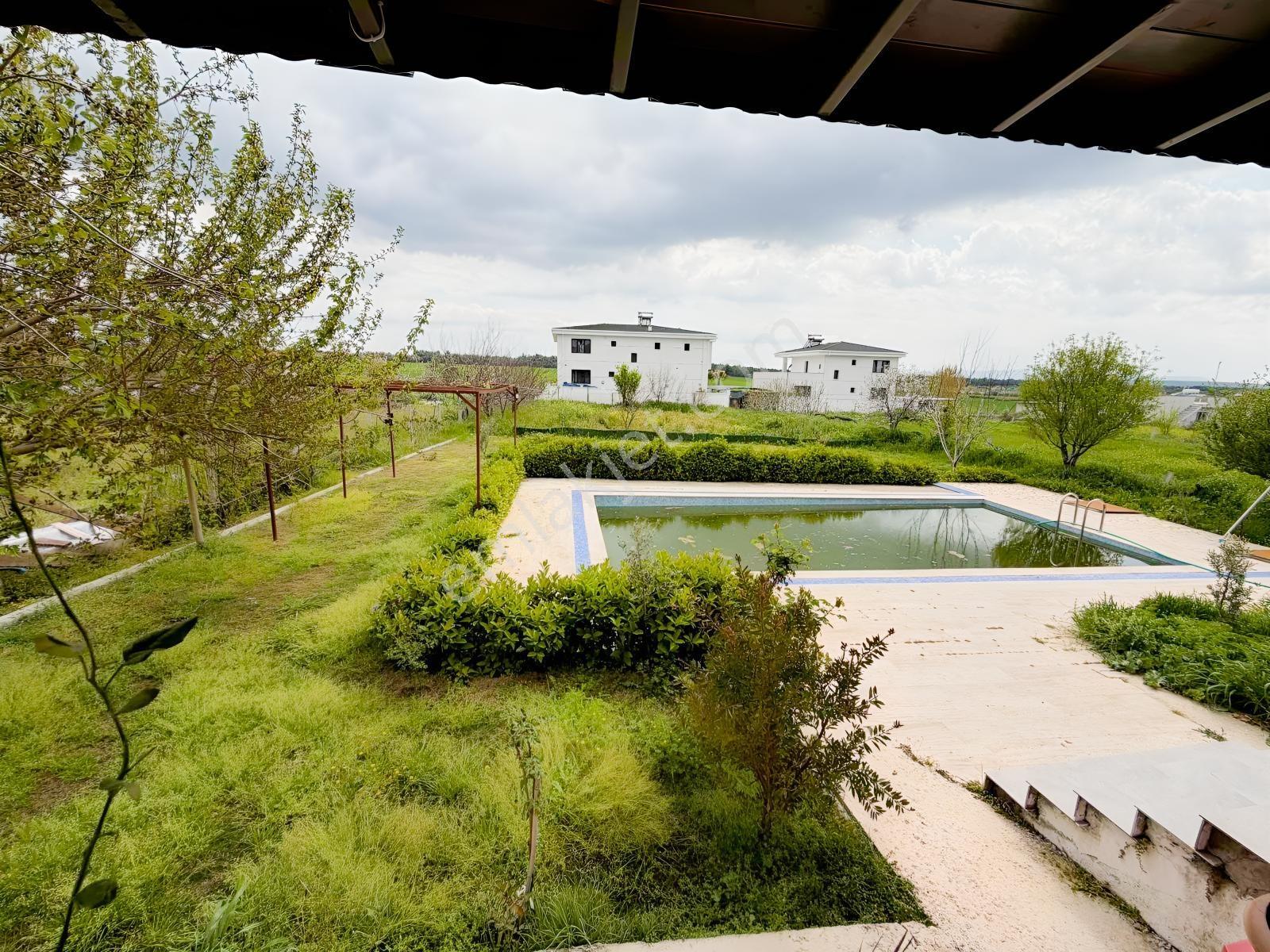Buca Karacaagac'ta 1375 M2arsa İcinde 4+1 Havuzlu Lüx Villa - Görsel 22