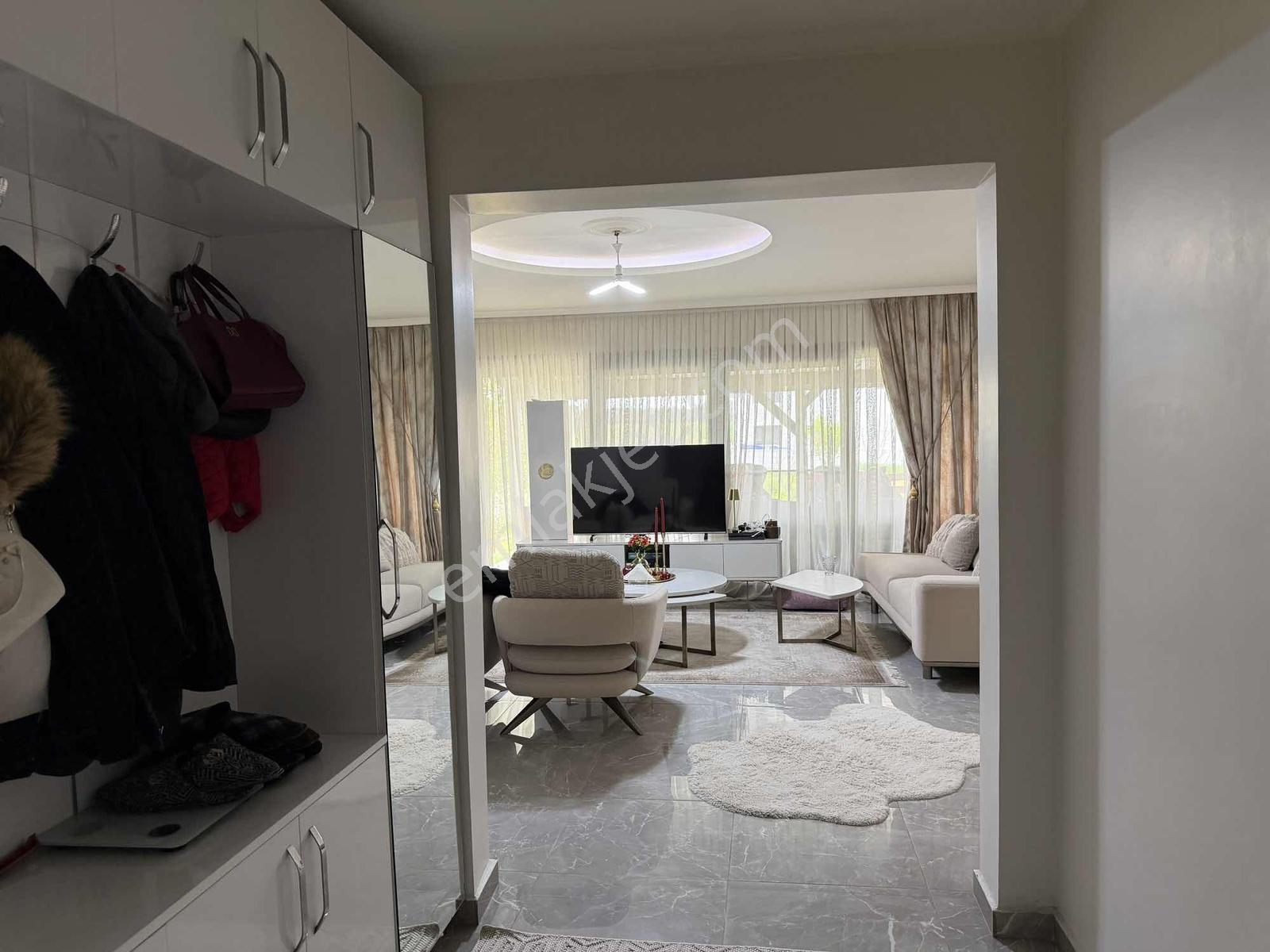 Buca Karacaagac'ta 1375 M2arsa İcinde 4+1 Havuzlu Lüx Villa - Görsel 34