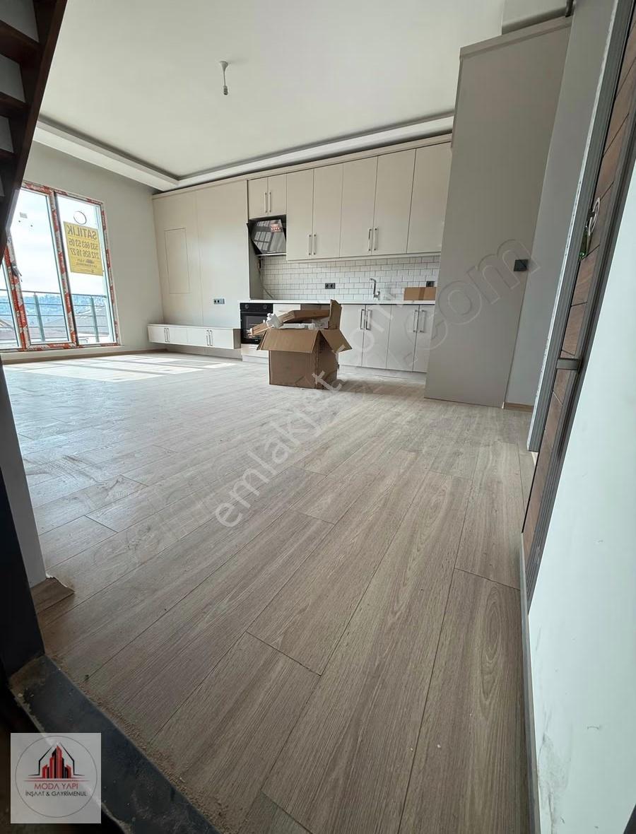 Clarıon Otel Yanı 2+1 A.mutfaklı Haliç Manzaralı Sıfır Dubleks.. - Görsel 2