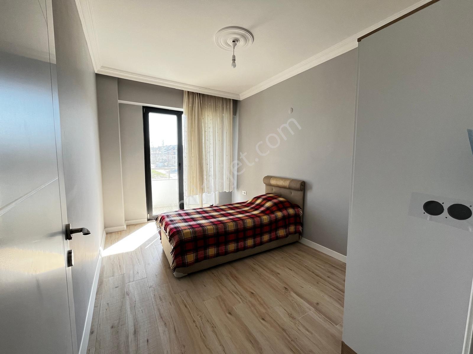 Başiskele Yeşilyurt 3+1 Eşyalı Kiralık Daire - Görsel 20