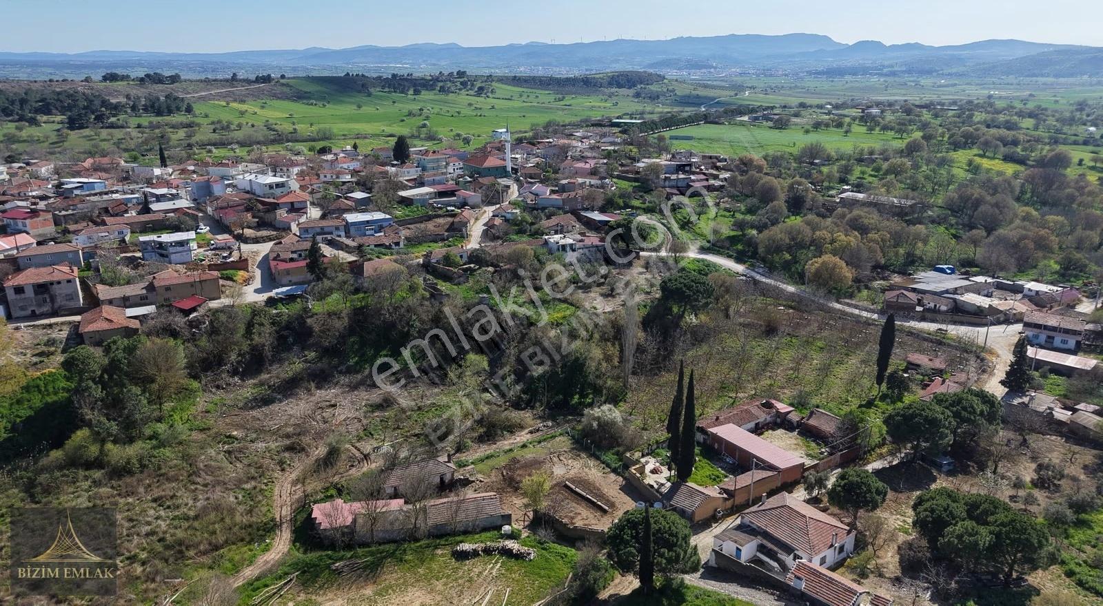 Ezine Akköy Köyünde %80 İmarlı Fırsat Arsa - Görsel 13