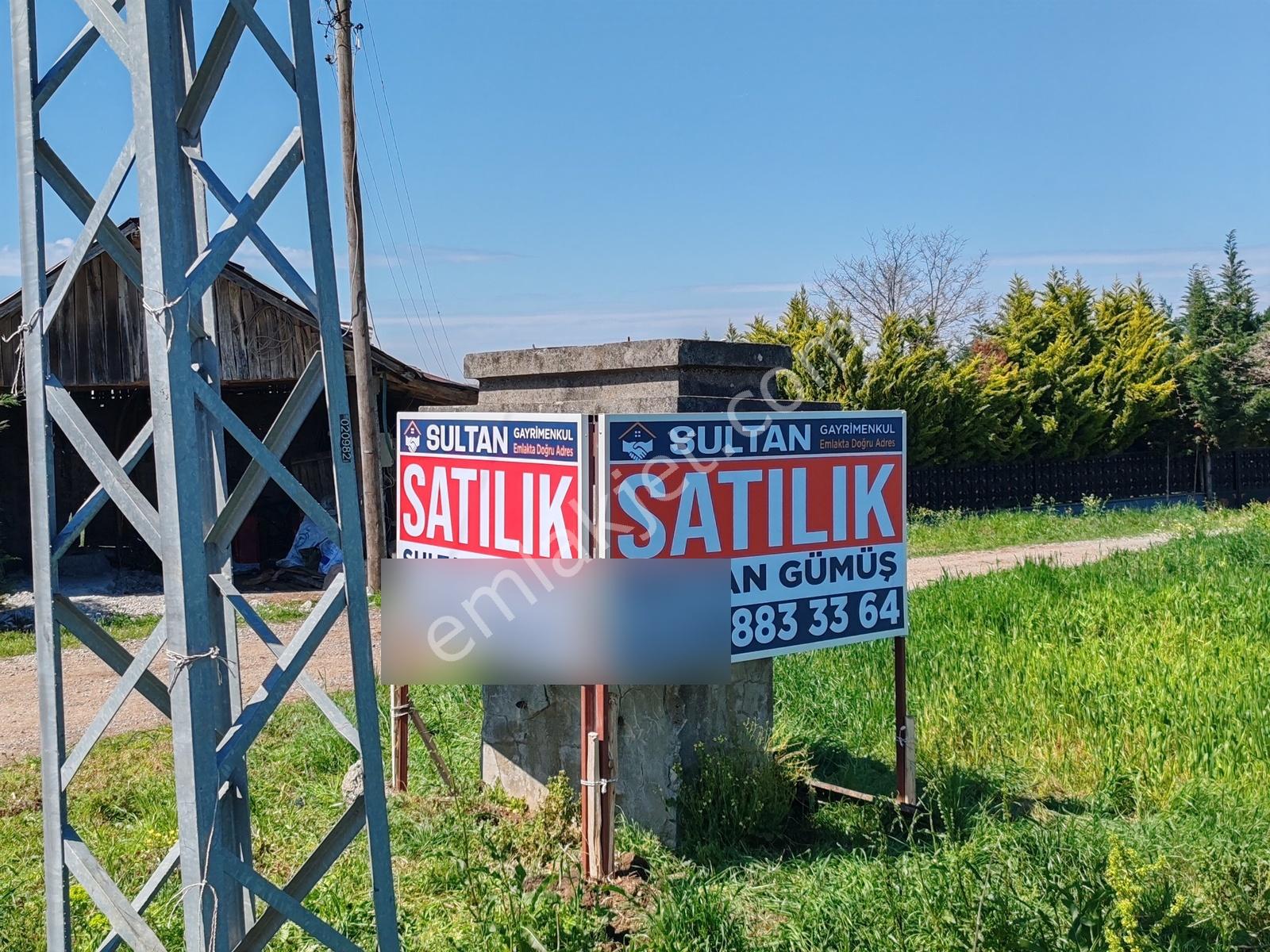 Evrenuşağında Köy Yerleşim İçinde Yola Cephe Satılık Tarla - Görsel 2