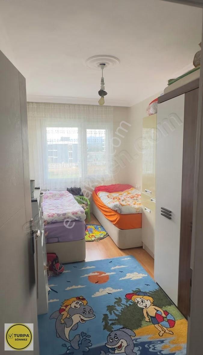 Menderes'te Harika Manzaralı, Konforlu 2+1 Daire - Görsel 9