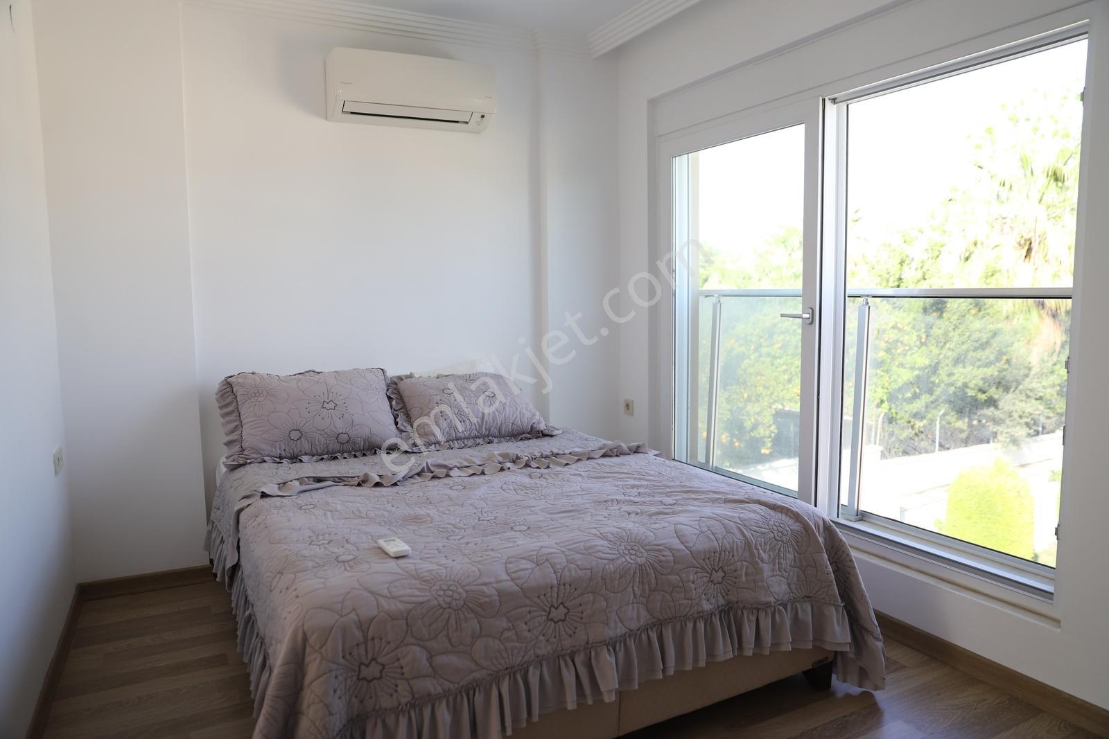 Göynükte Havuzlu Site İçinde Eşyalı 4+1 Tripleks Kiralık Villa - Görsel 6