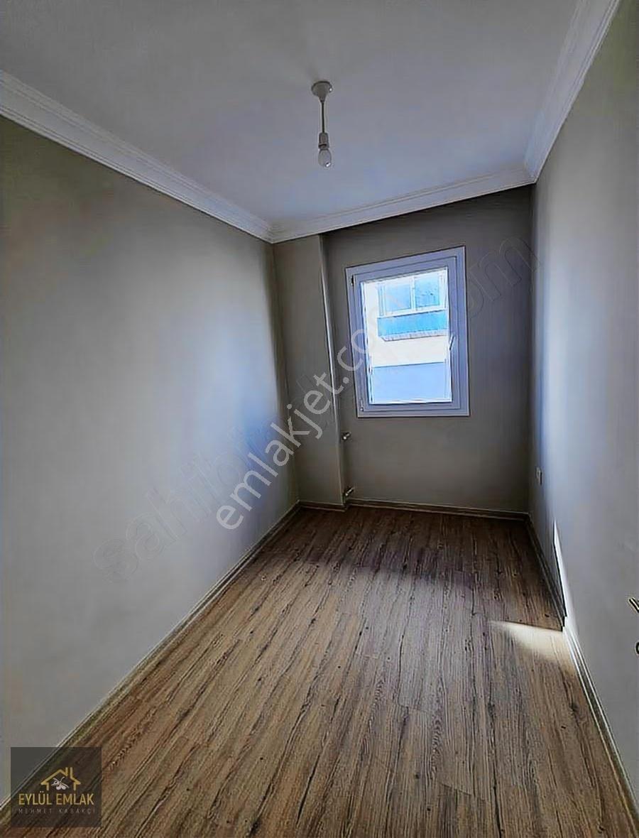 Mumcular Merkezde Kiralık 2+1 Orta Kat Daire - Görsel 11