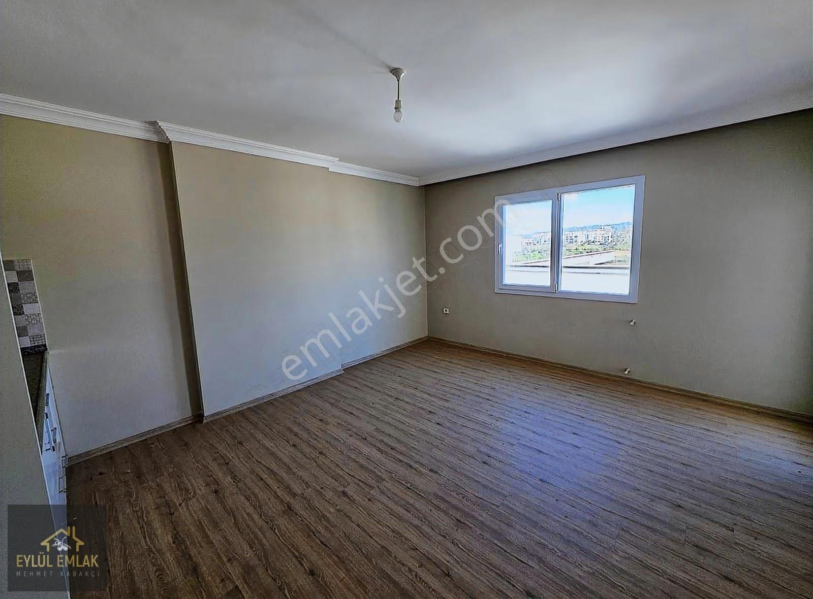 Mumcular Merkezde Kiralık 2+1 Orta Kat Daire - Görsel 6