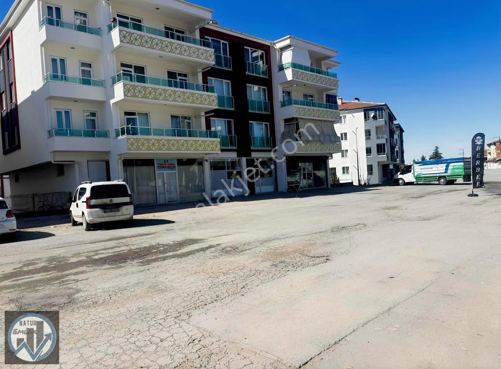 Batur Gayrimnekul'den Kiralık Dükkan - Görsel 4