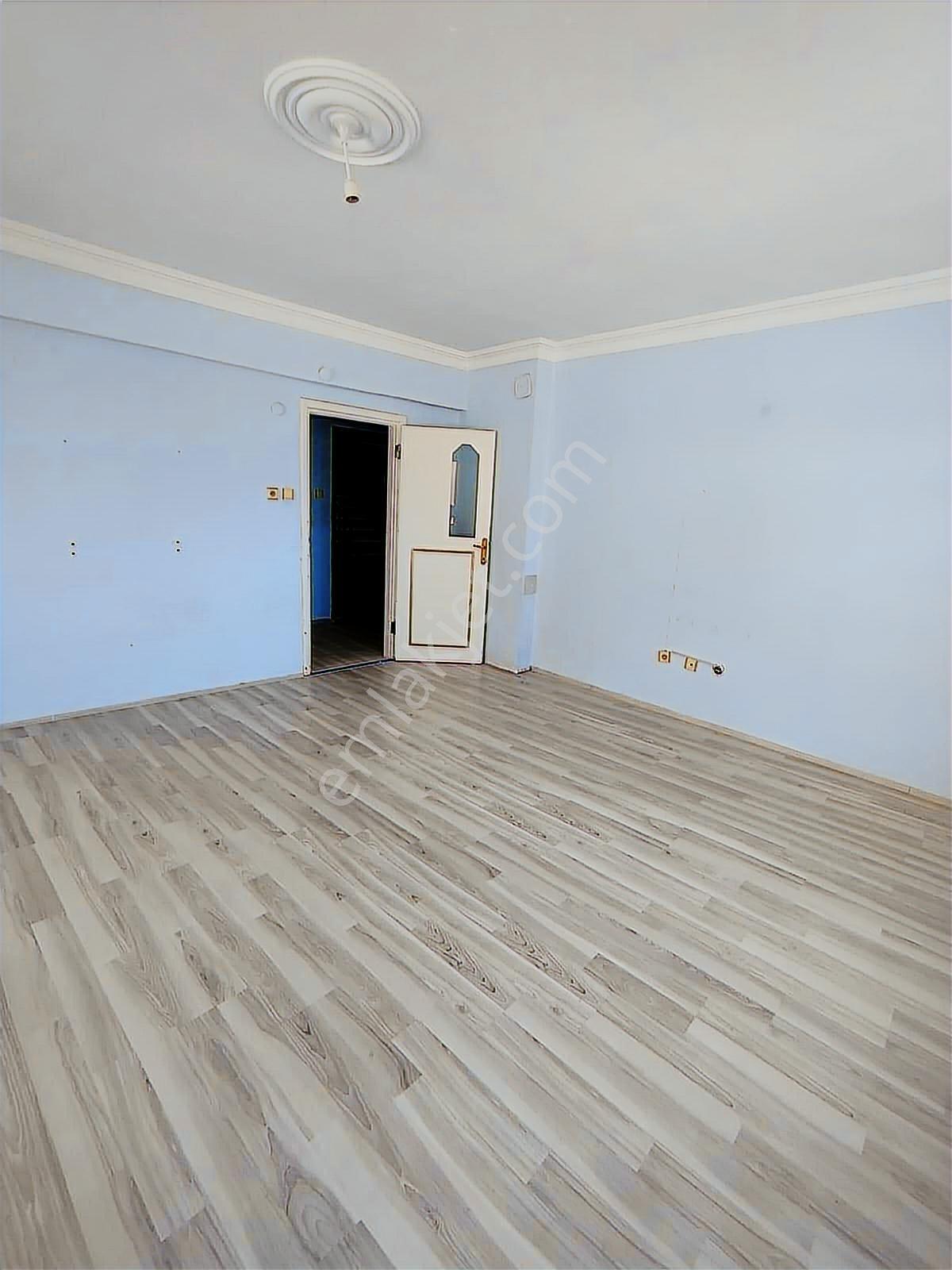 Karasu Plaj Caddesi 3+1 Mutfak Ayrı Daire - Görsel 5
