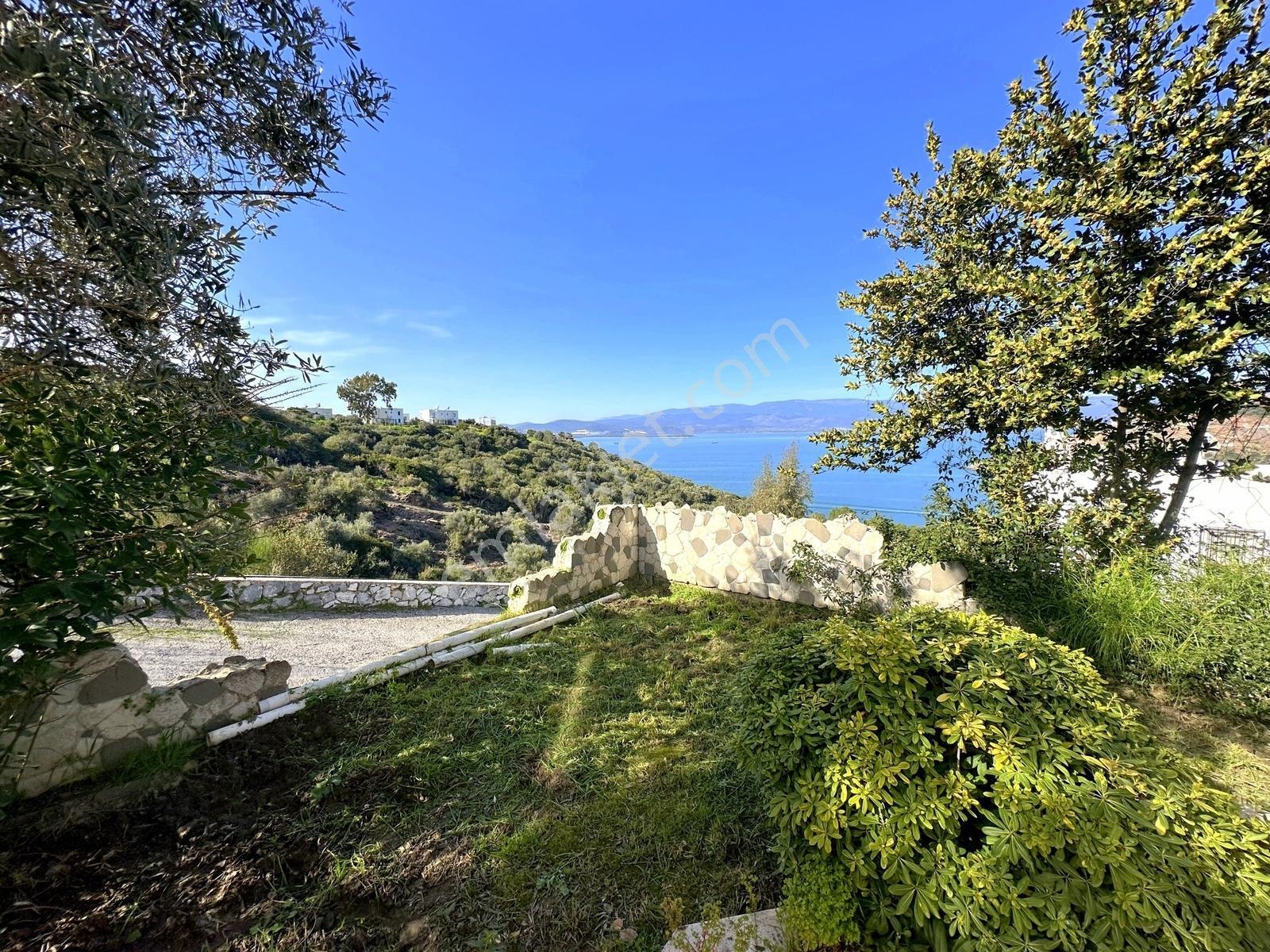 Adabükü Denize Sıfır Plajlı Tam Köşe Full Manzaralı Tripleks - Görsel 23